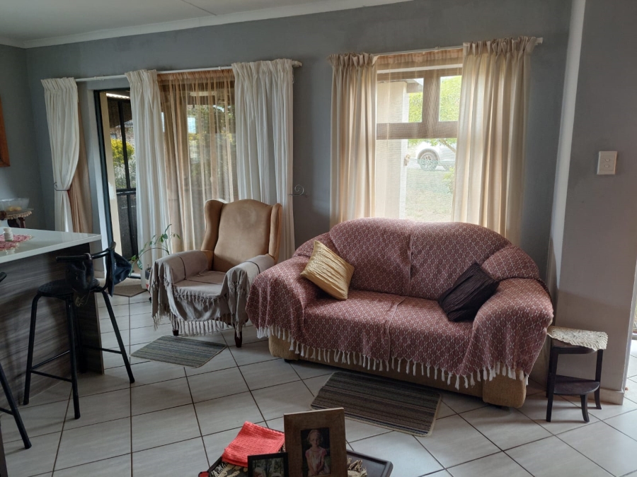 3 Bedroom Property for Sale in Kidds Beach Eastern Cape